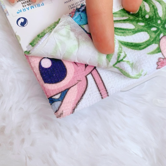 NEW ⭐️ Disney Stitch Microfiber Cloths Set of 4 - Picture 4 of 4